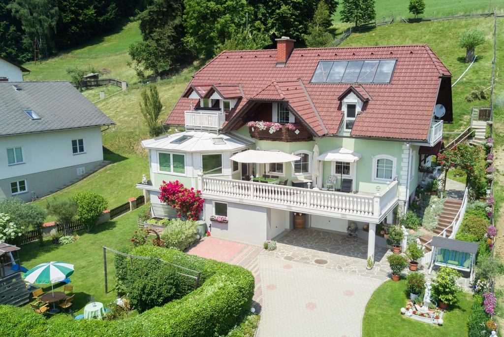 Privatzimmer Haus Gschweitl Semriach Exterior foto